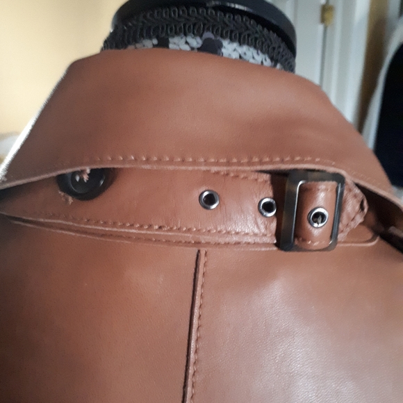 Banana Republic leather coat - Picture 8 of 11